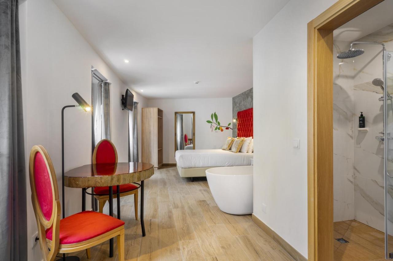 Forest Villas - Guest House Leiria Esterno foto