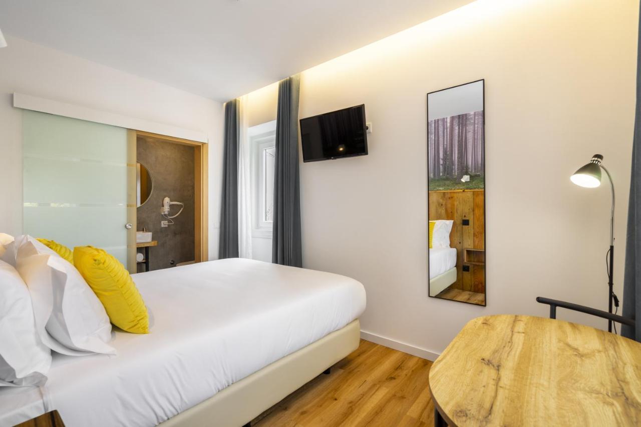 Forest Villas - Guest House Leiria Esterno foto