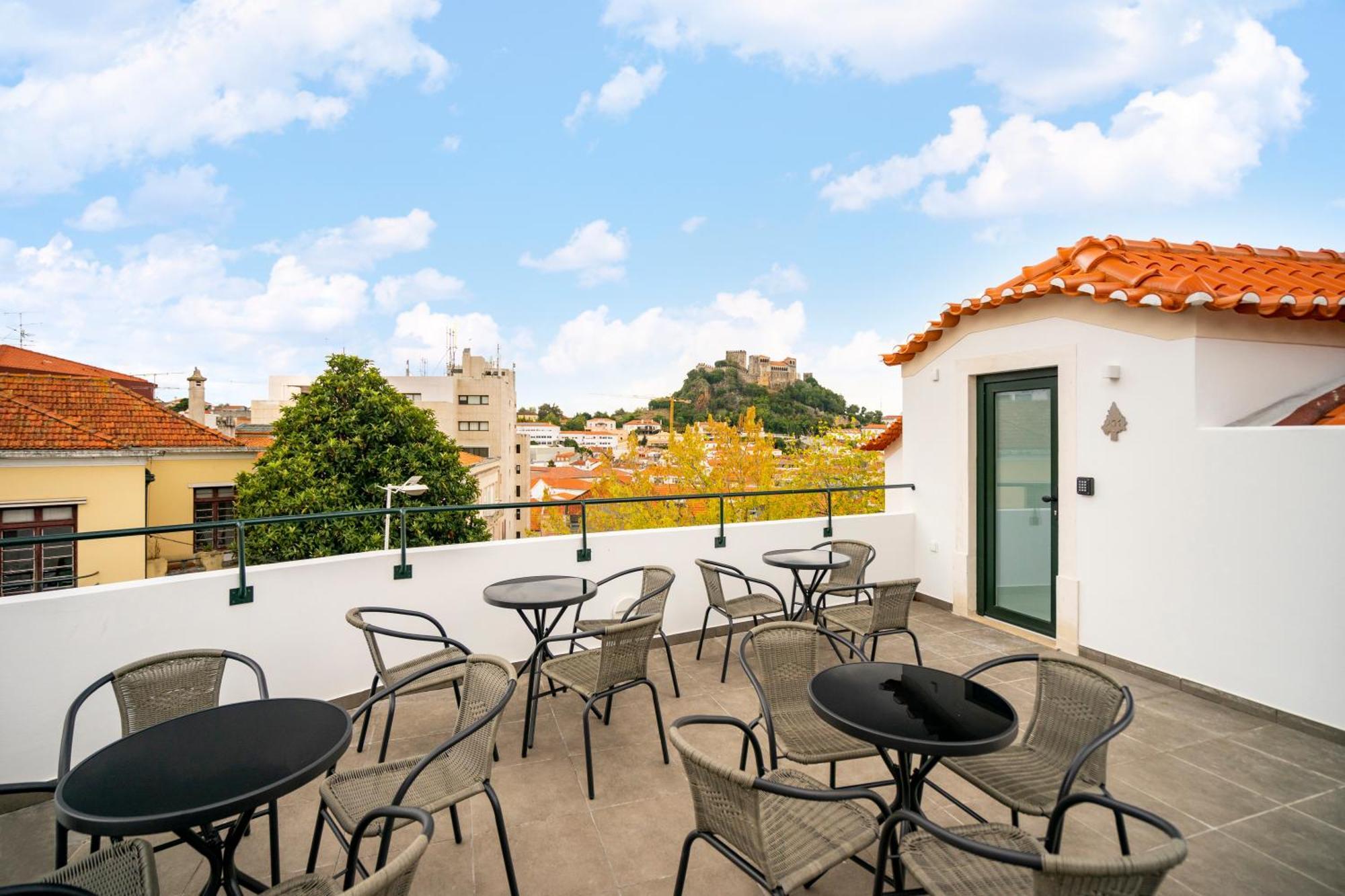 Forest Villas - Guest House Leiria Esterno foto